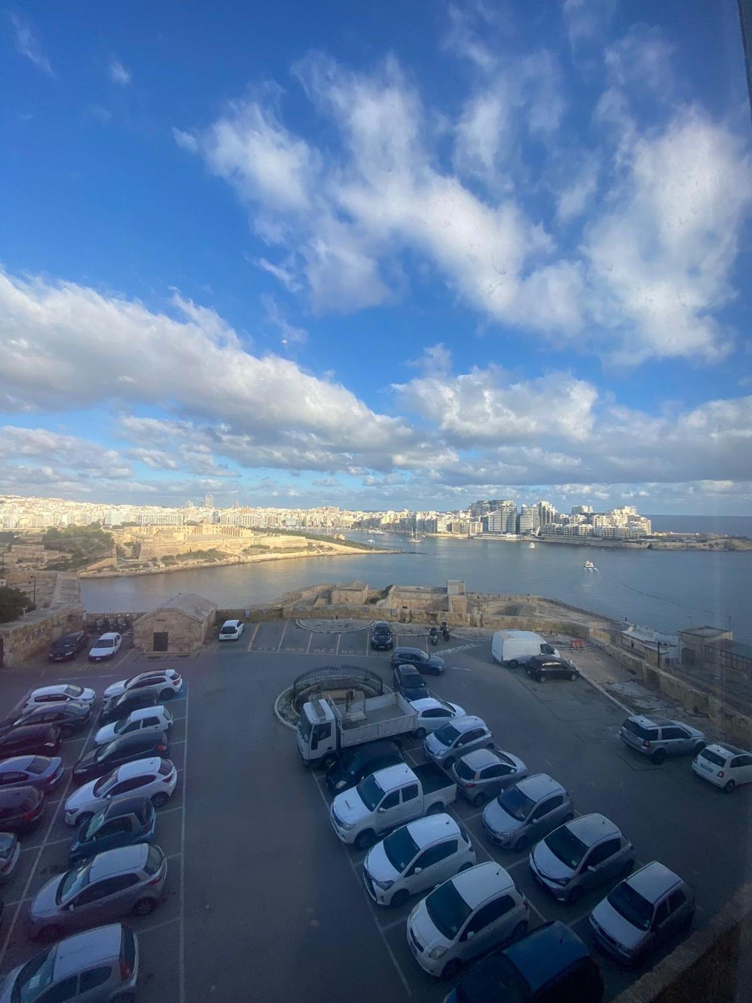 Seaview Valletta Apartment Eksteriør bilde